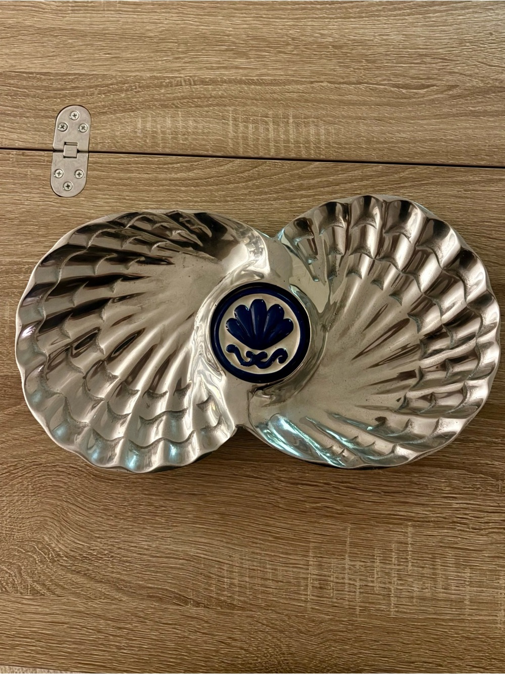 Silver Vintage Double Shell Divided Serving Dish - Blue & White Medallion - 14in